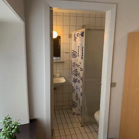 Inn Andehullet Hojer